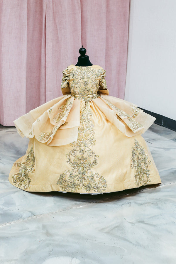 Golden Elegance Mini Quinceañera Gown — girls quinceañera dress at Boutique Moroleón Sacramento