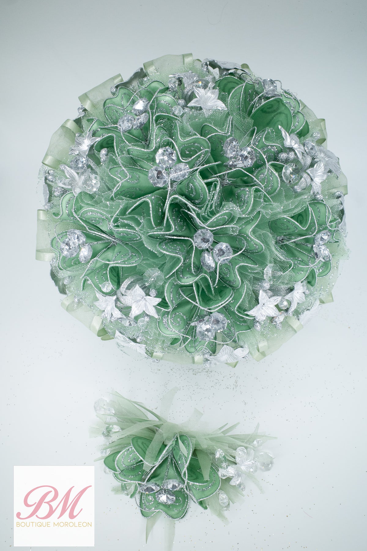 Quinceañera Ramo Sage/Silver