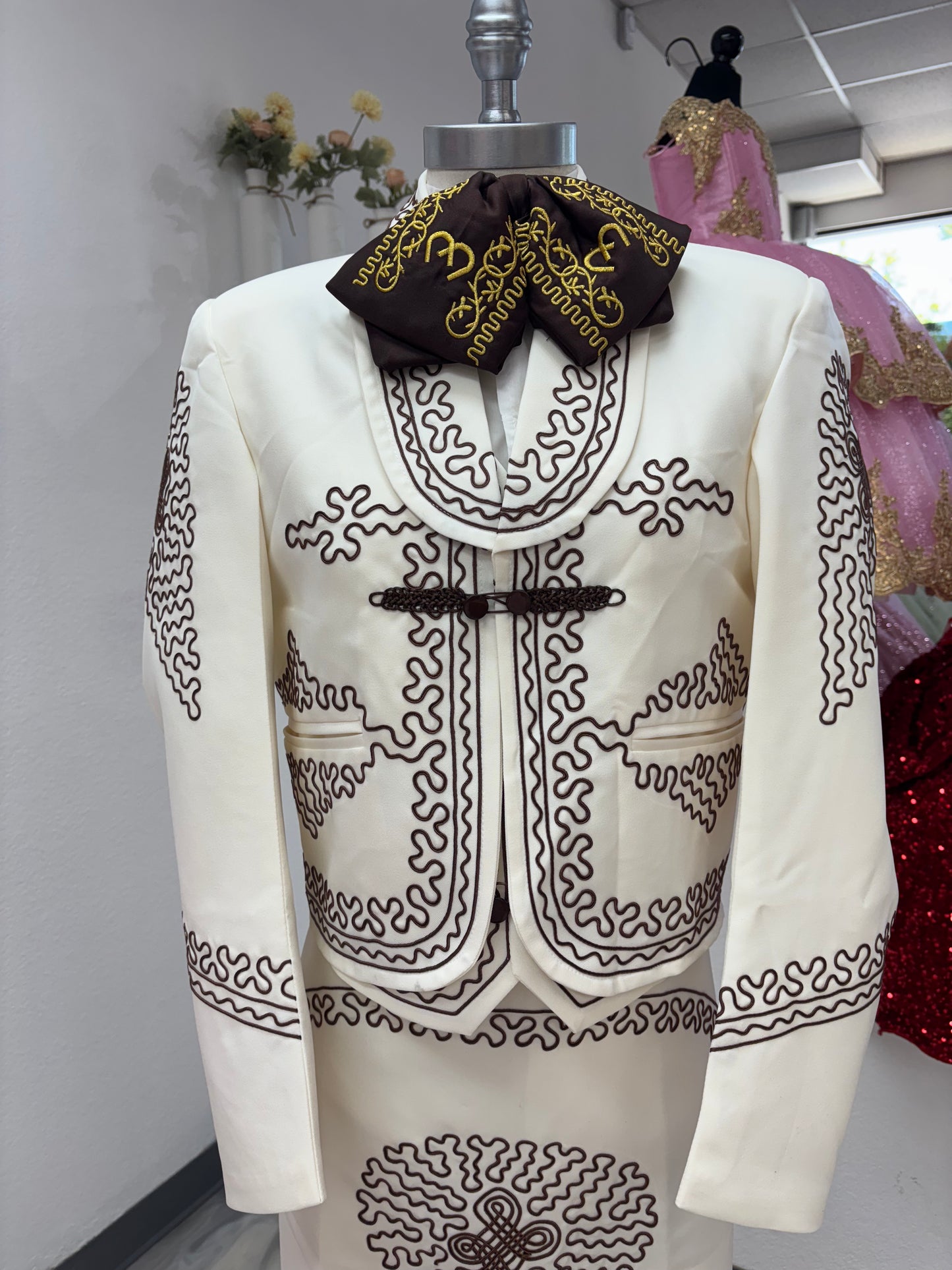 Traje Charro Crema/Cafe Mujere Economico
